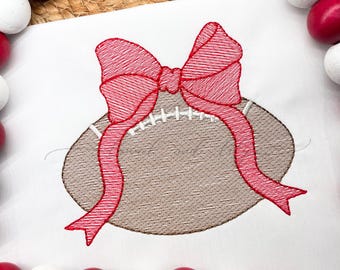 Ballon de football avec motif de broderie esquisse longue queue, broderie Machine, croquis au point de remplissage, motif football fille (téléchargement numérique)