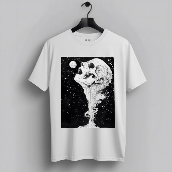 Skull Moon Tee – Weirdcore Alt Clothing & Gothic Style