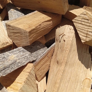 Petit bois de chauffage parfait pour un four à pizza de table Solo Stove Mesa, Pi ou Ooni !  Mini-bois de chauffage en chêne, 15 livres