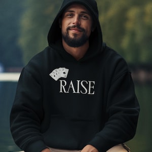 Sudadera unisex con capucha de póker para juegos de cartas de casino: ropa para jugar en la noche, regalo para los aficionados a las apuestas, jersey acogedor para jugadores de cartas.