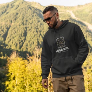 Poker King Hoodie, Old Men Poker Three-Panel Fleece Hoodie. Moletom, Presente para Amantes de Jogos de Cartas, Roupas com Tema de Cassino, Vestuário Masculino para Jogos de Azar