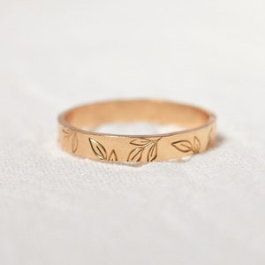 Leaf Ring 3mm, fall ring, nature ring, autumn ring, symbolic ring, unique ring, gold filled ring, leaf ring, gold band, plant ring