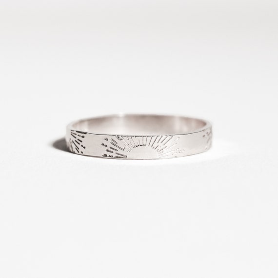 Luxe Sunshine Ring 3mm, Sun Ring, Stackable Ring, Symbolic