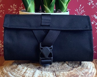 Rollo mediano de material de arte con bolsillo. Estuche para lápices. Soporte para objetos de arte. Cordura 1000D, tela impermeable. Personalizable.