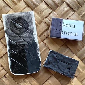 Black Ceramic Underglaze: Cerra Chroma Dried Watercolor Pan image 1