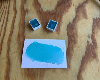 自家製絵の具 Labradorite Genuine ハーフパン ソーダライトの手作り水彩絵具。ハーフパン。美術や形而上学的な実践の