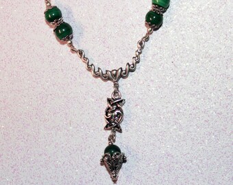 Stunning Celtic Knotwork Necklace Handcrafted in US Sterling Silver Green Gemstones CltNk044