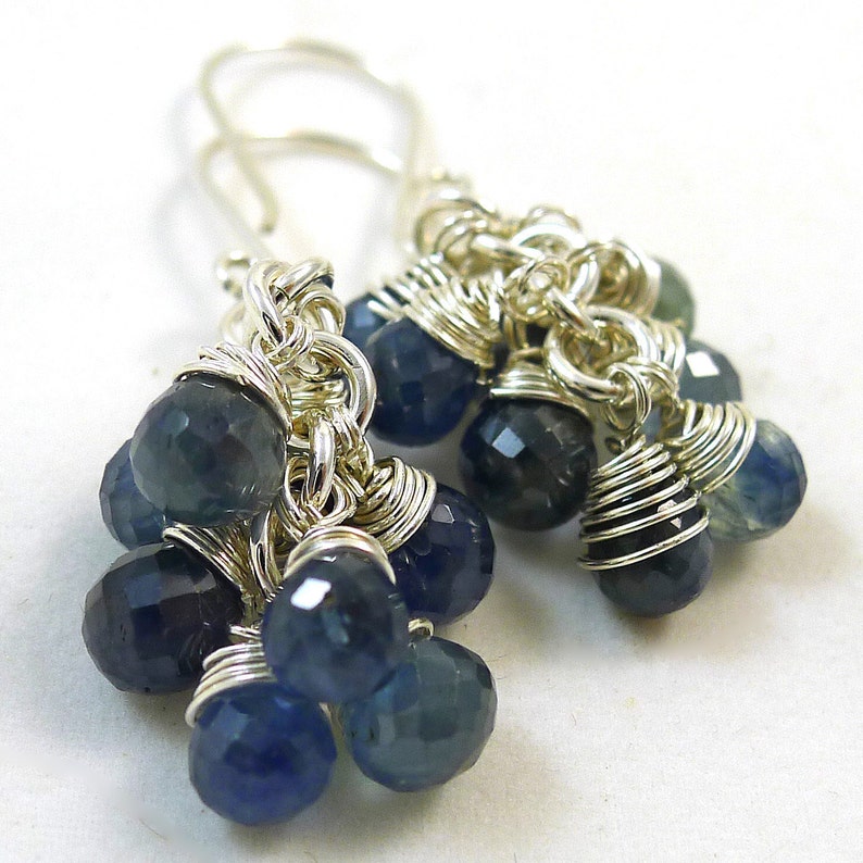 Blue Sapphire and Sterling Earrings imagem 1