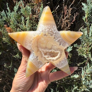 Intaglio a stella in agata drusa dal Brasile