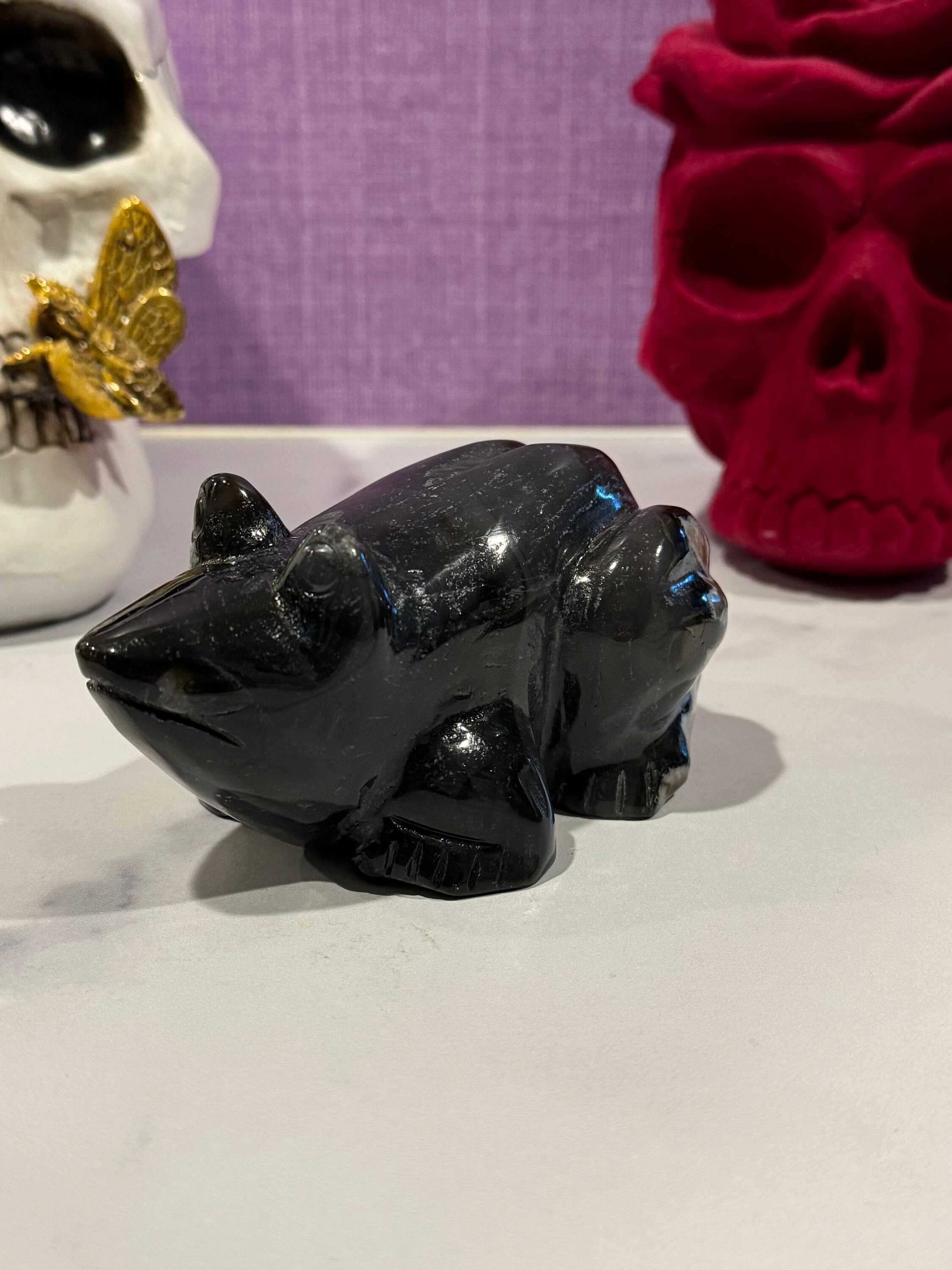 火山瑪瑙クリスタルカエル：手彫りの石の動物装飾 - Etsy 日本