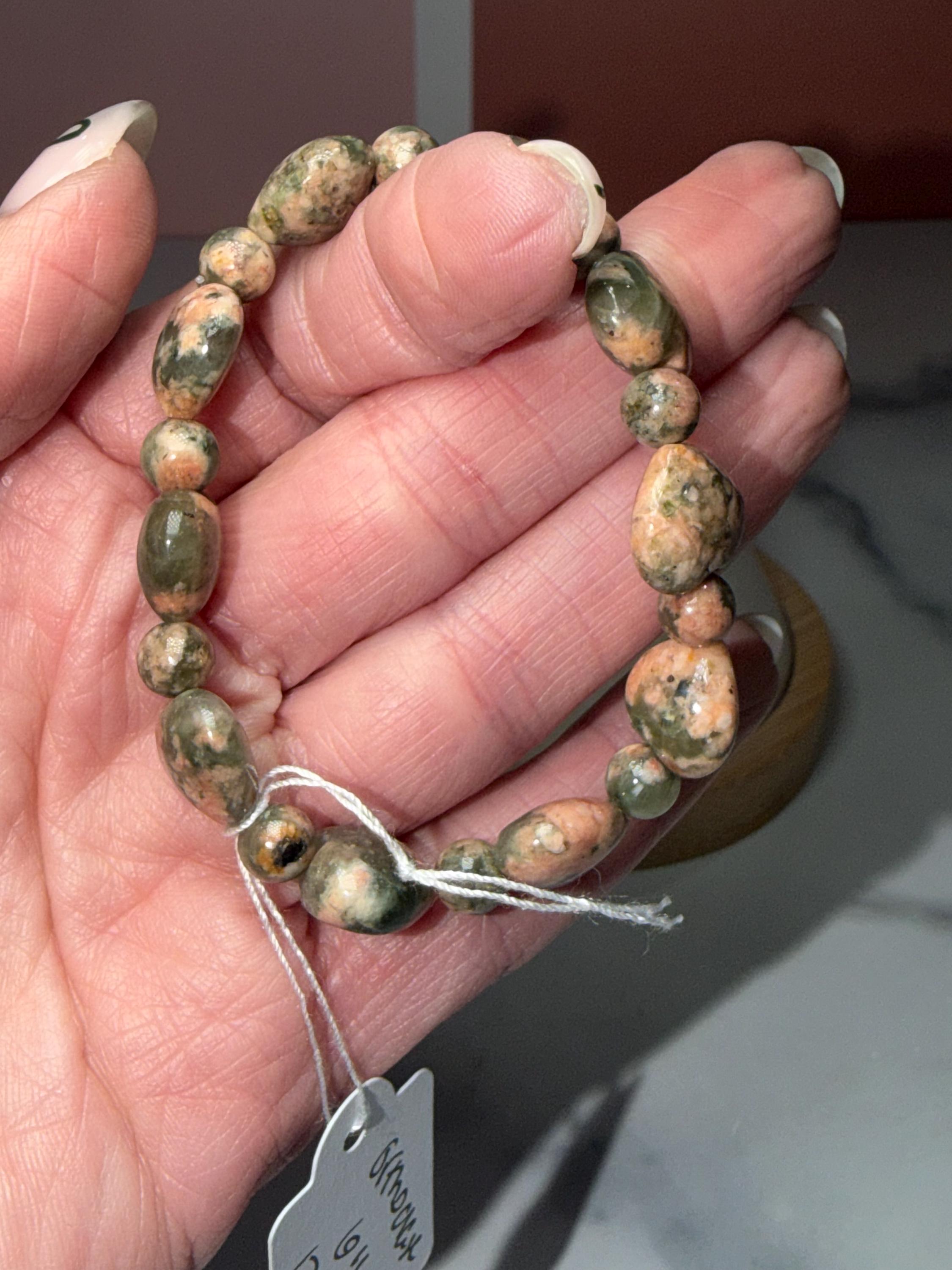 Orthoclase Heart Stretch Beaded Bracelet, Love Calm Emotional Balance Gemstone Jewelry 4