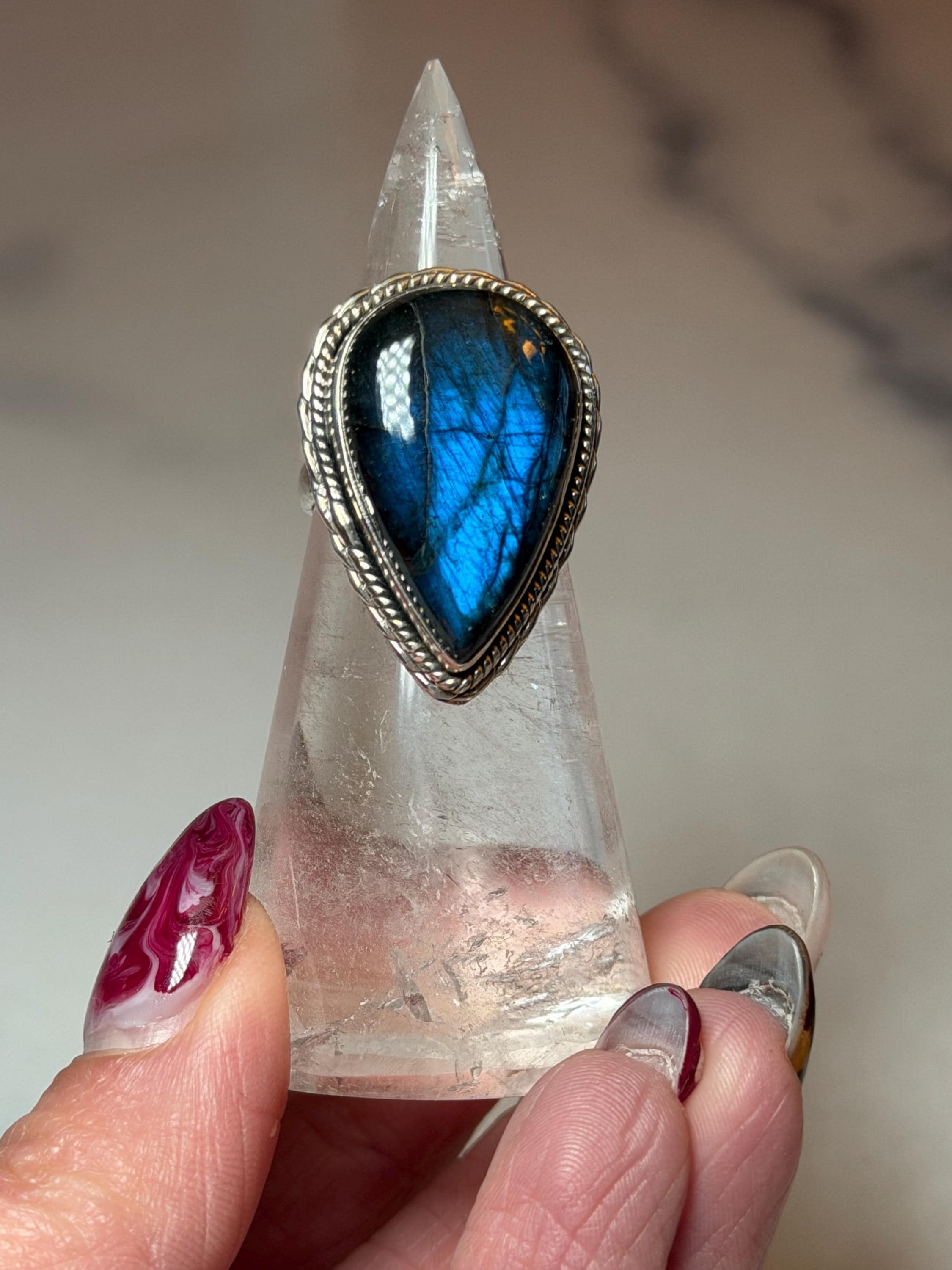 Blue Flash Labradorite Teardrop Ring • Sterling Silver • Boho Gemstone Jewelry (size 6) 4