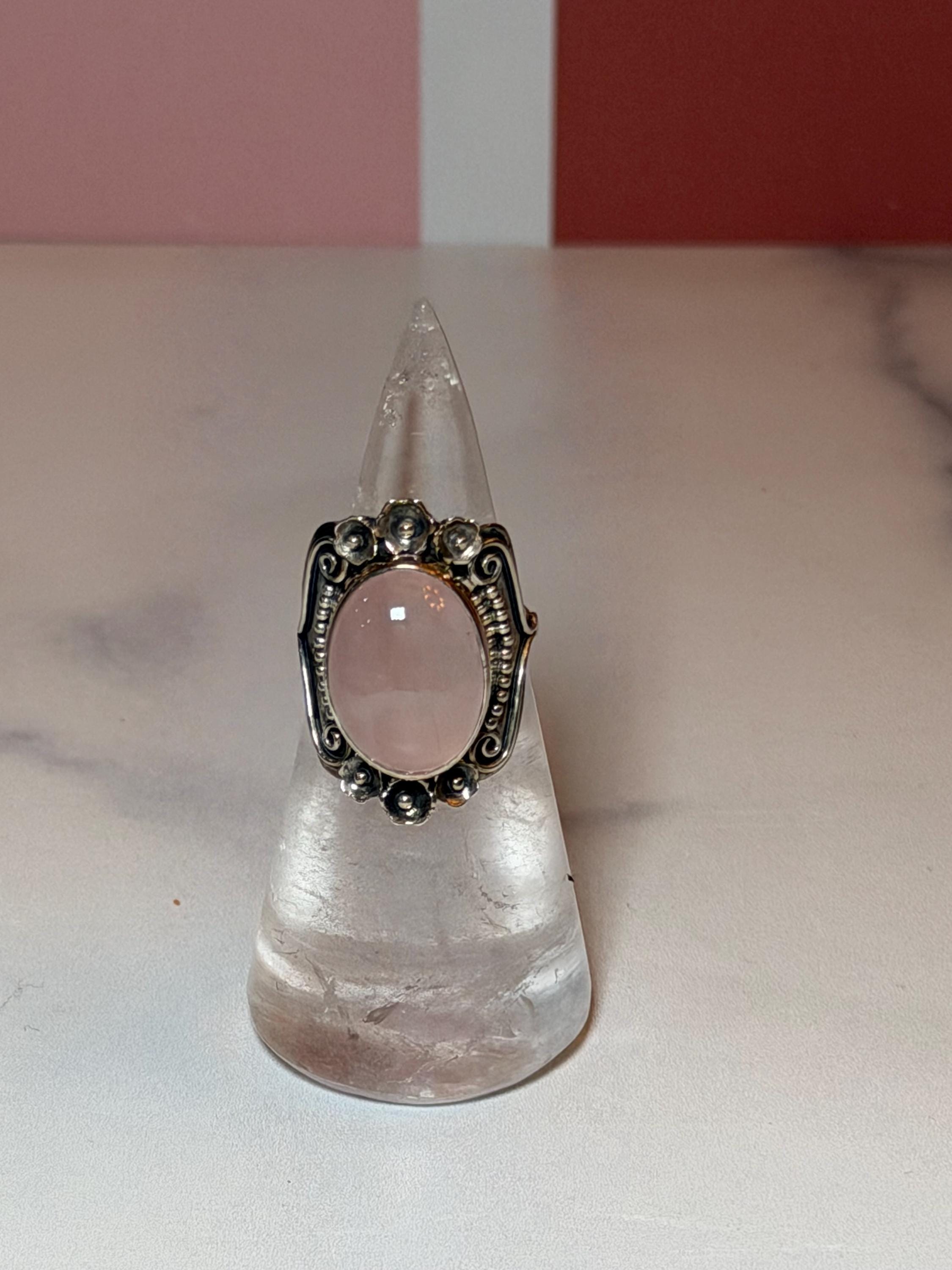 Rose Quartz Sterling Silver Floral Ring, Size 7, Romantic Gemstone Jewelry 3