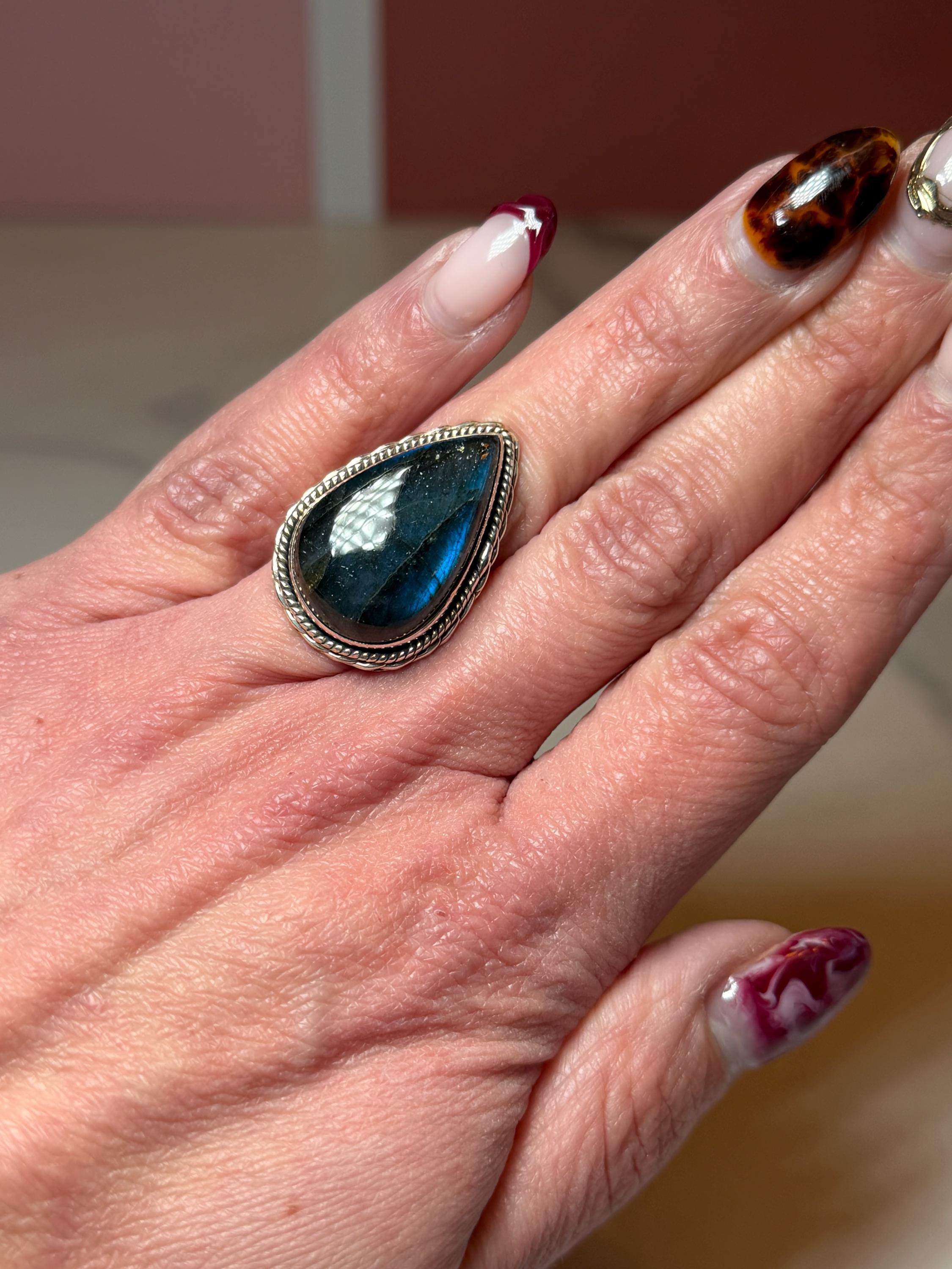Blue Flash Labradorite Teardrop Ring • Sterling Silver • Boho Gemstone Jewelry (size 6) 3