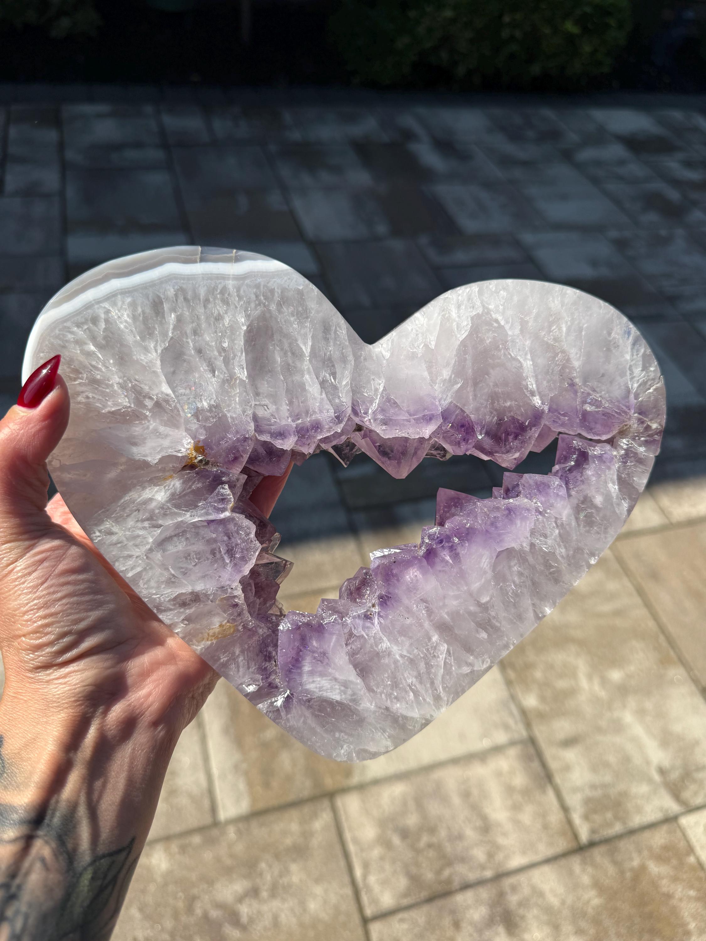 XL Agate Amethyst Heart Portal Carving • Self-Standing Polished Crystal Sculpture 3