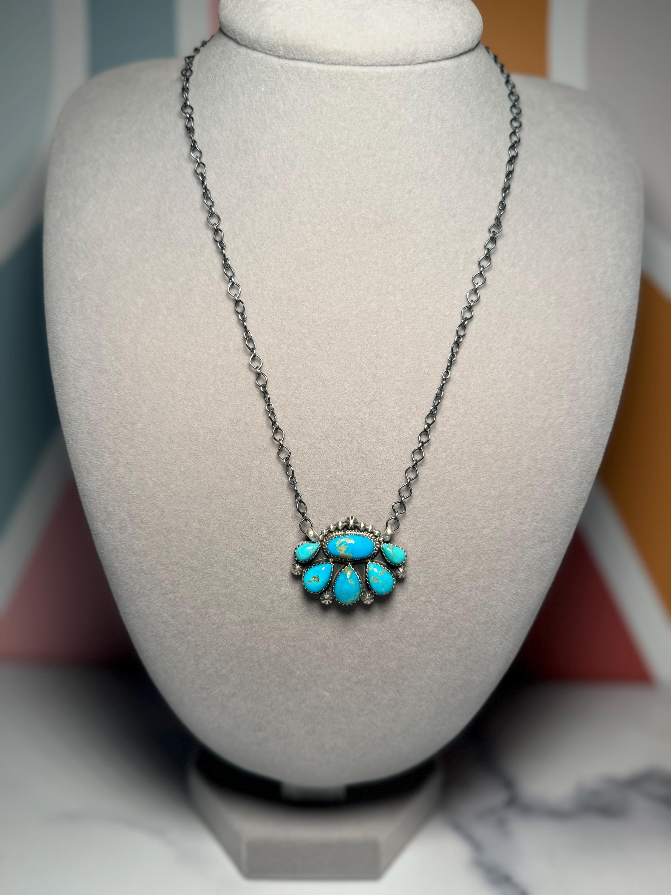 Jeff Largo Kingman Turquoise Half Cluster Necklace, Sterling Silver Southwest Statement (18 Inch Chain)