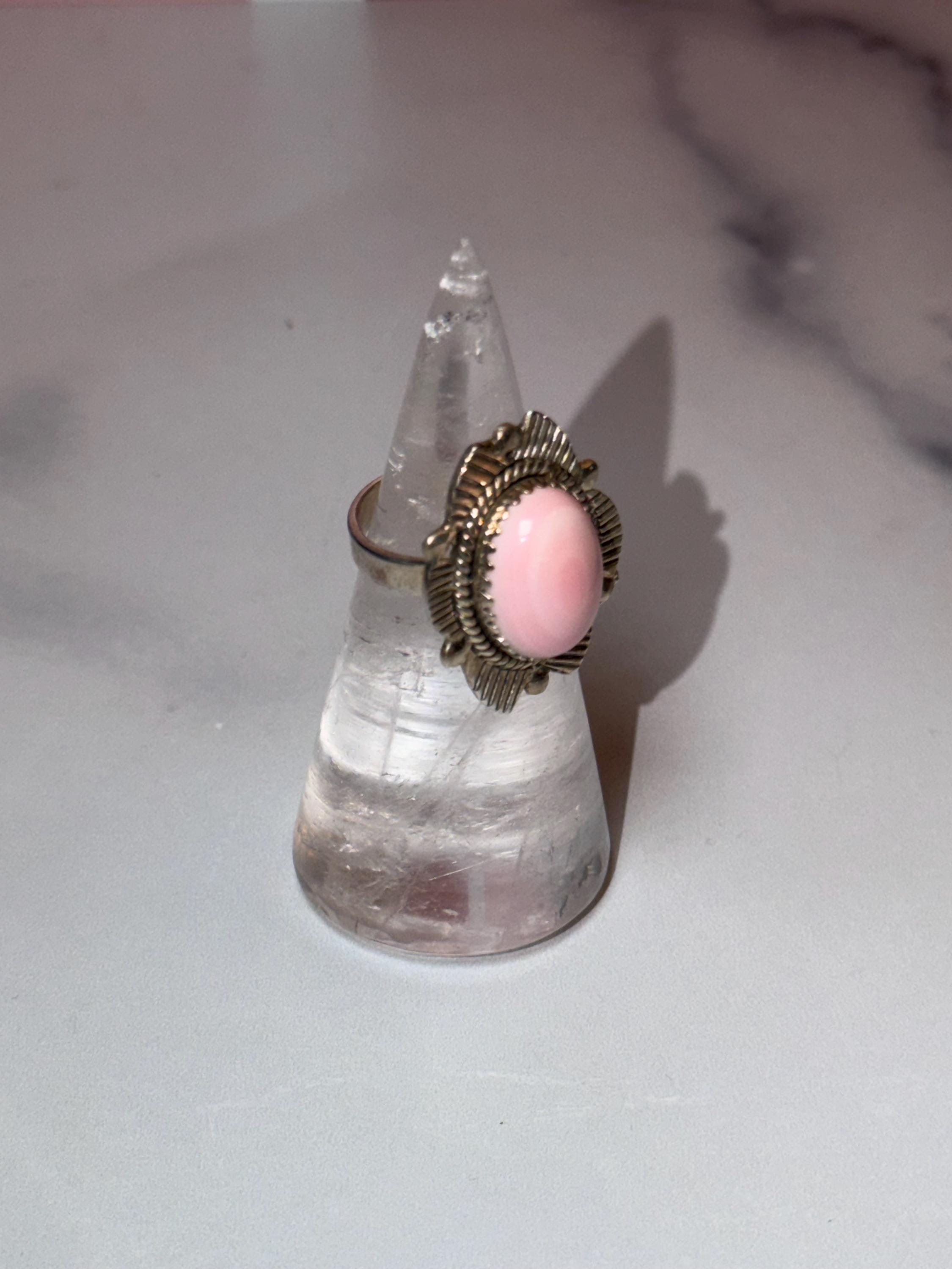 Pink Conch Sterling Silver Ring • Ocean-Inspired Boho Statement Jewelry (size 6) 2