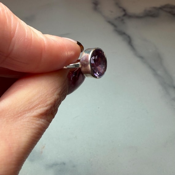 Faceted Amethyst Solitaire Ring: 925 Sterling Sil… - image 3