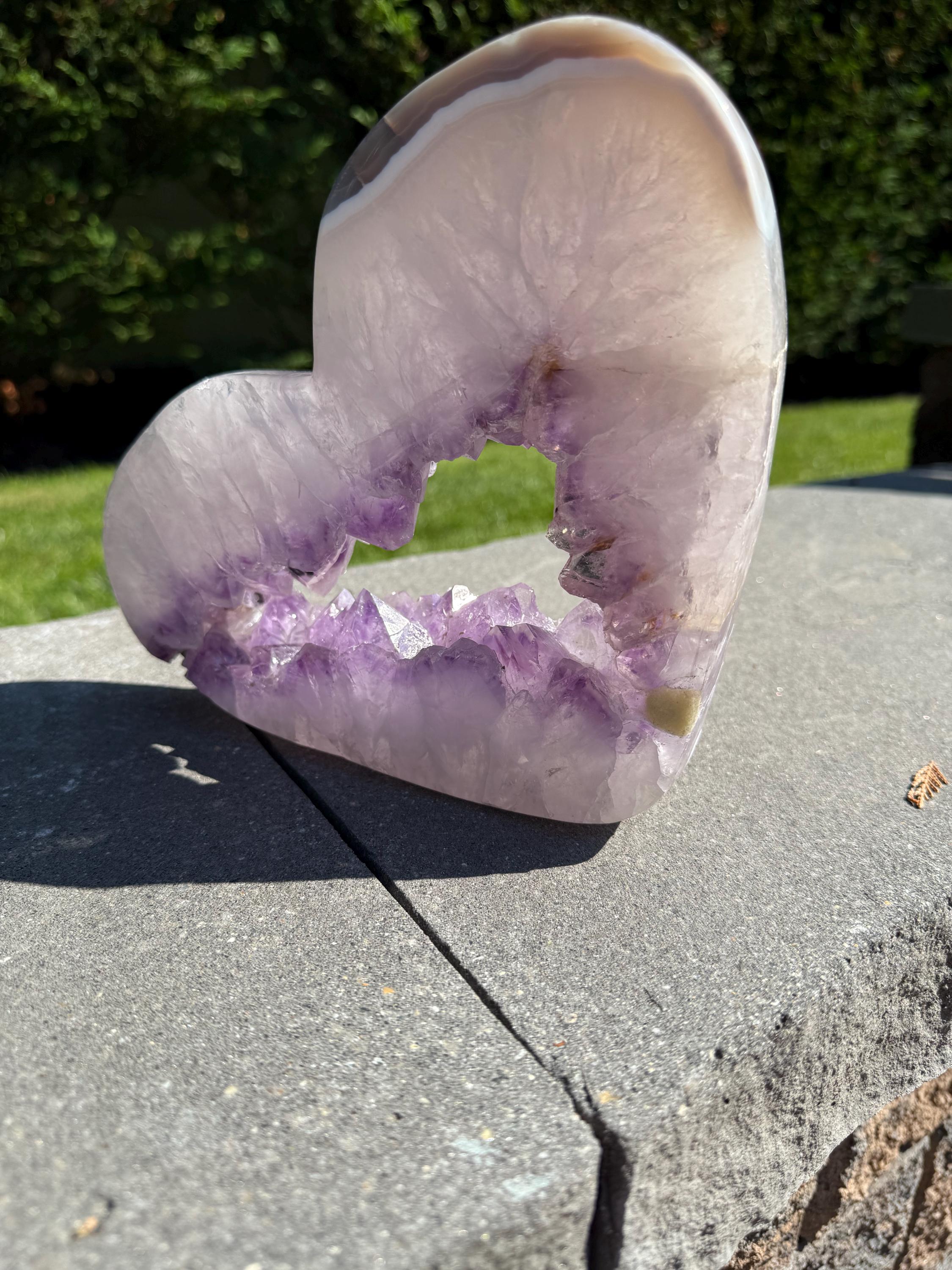 XL Agate Amethyst Heart Portal Carving • Self-Standing Polished Crystal Sculpture 7