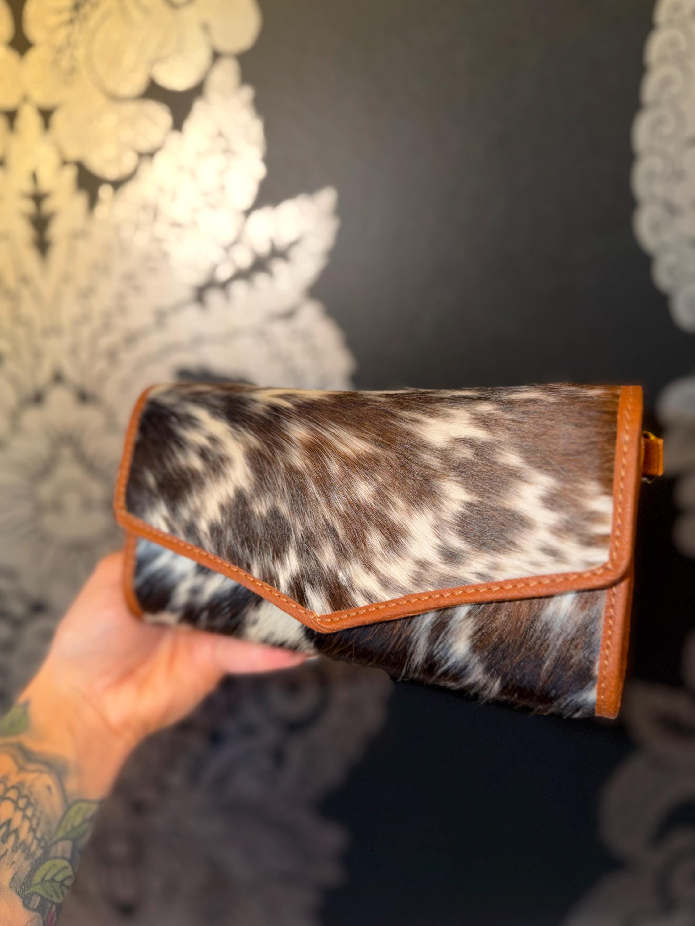 Cowhide Leather Crossbody Wallet 3