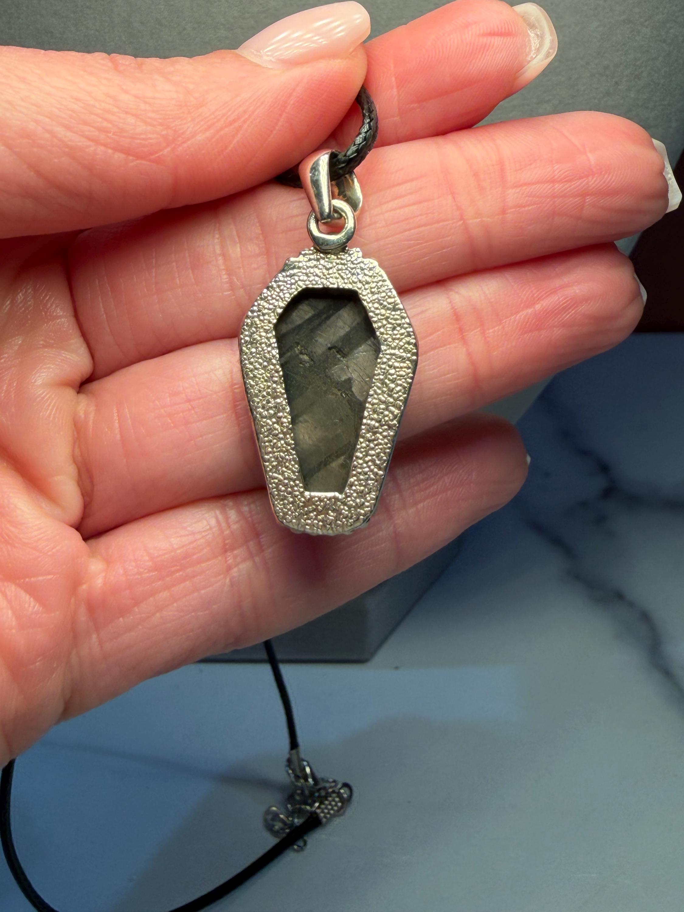 Hypersthene Coffin Pendant in 925 Sterling Silver by Bone and Branch, Gothic Crystal Necklace 7