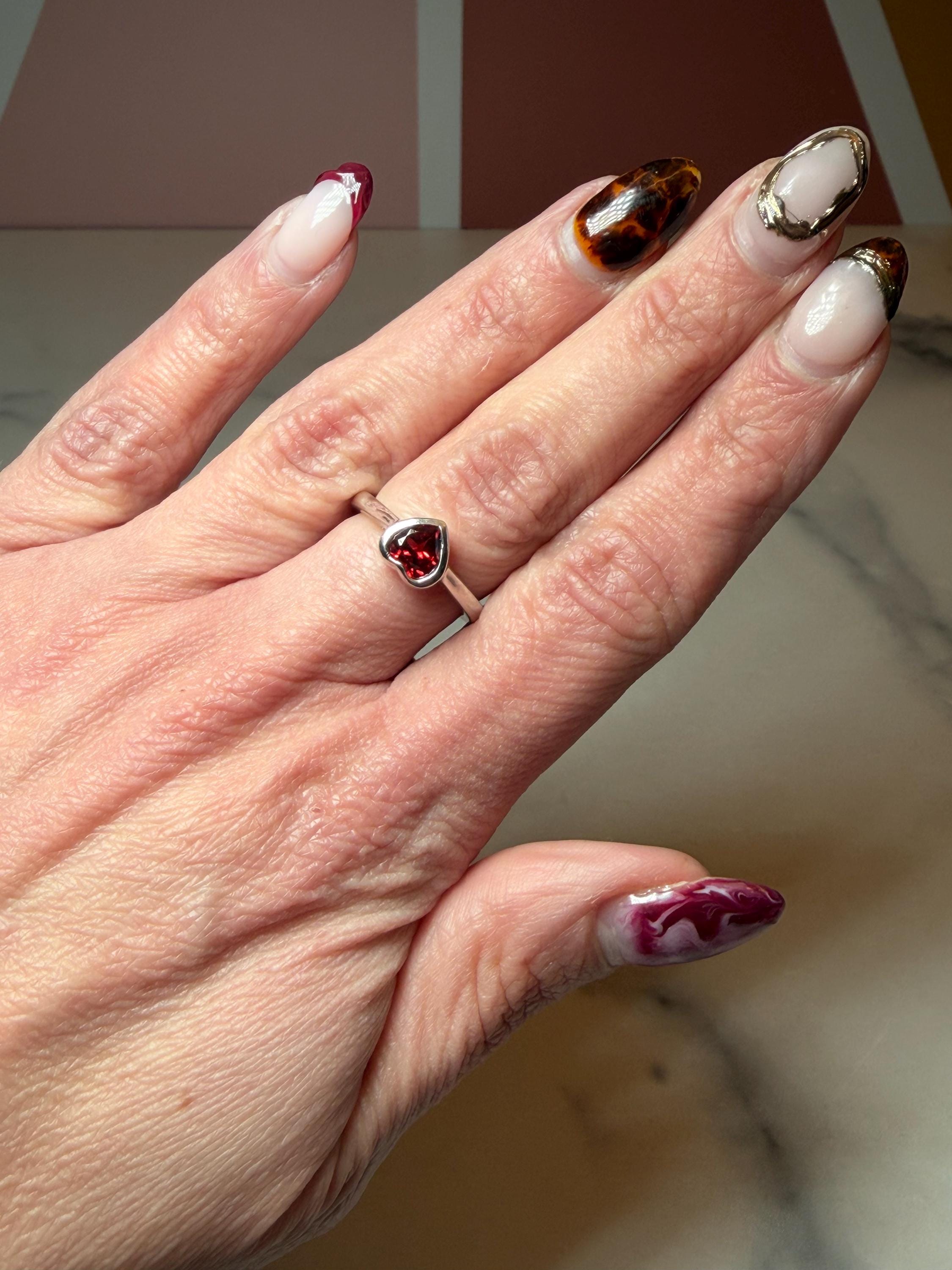 Faceted Garnet Heart Ring • Dainty Sterling Silver Boho Jewelry (size 6.25) 3