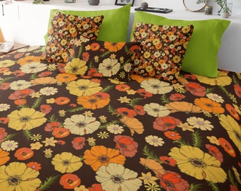 Premium Cotton Retro duvet in 70s Poppy print. All sizes including King Duvet set | Bedroom decor | BnB | mid century modern