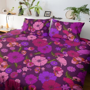 Premium Cotton Retro duvet | Purple Poppy print 70s style | Bedroom furniture | bed and breakfast | mid century modern