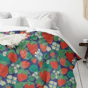 Premium Cotton duvet set | Retro Strawberry fruit decor | Bedroom furniture | Bed and breakfast | Country home style
