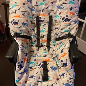 Portada personalizada de Duo Diner con dinosaurios
