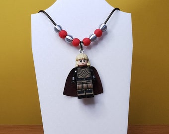 Naszyjnik z minifigurką Shin Hati