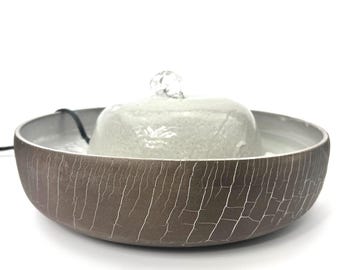 Water fountain in speckled brown - READY