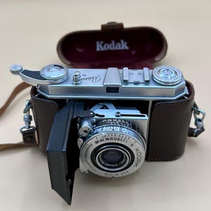 Vintage Kodak Retina Ia Folding 35mm Film Camera with Leather Case - Midcentury Collectible Camera - Clean + Functional