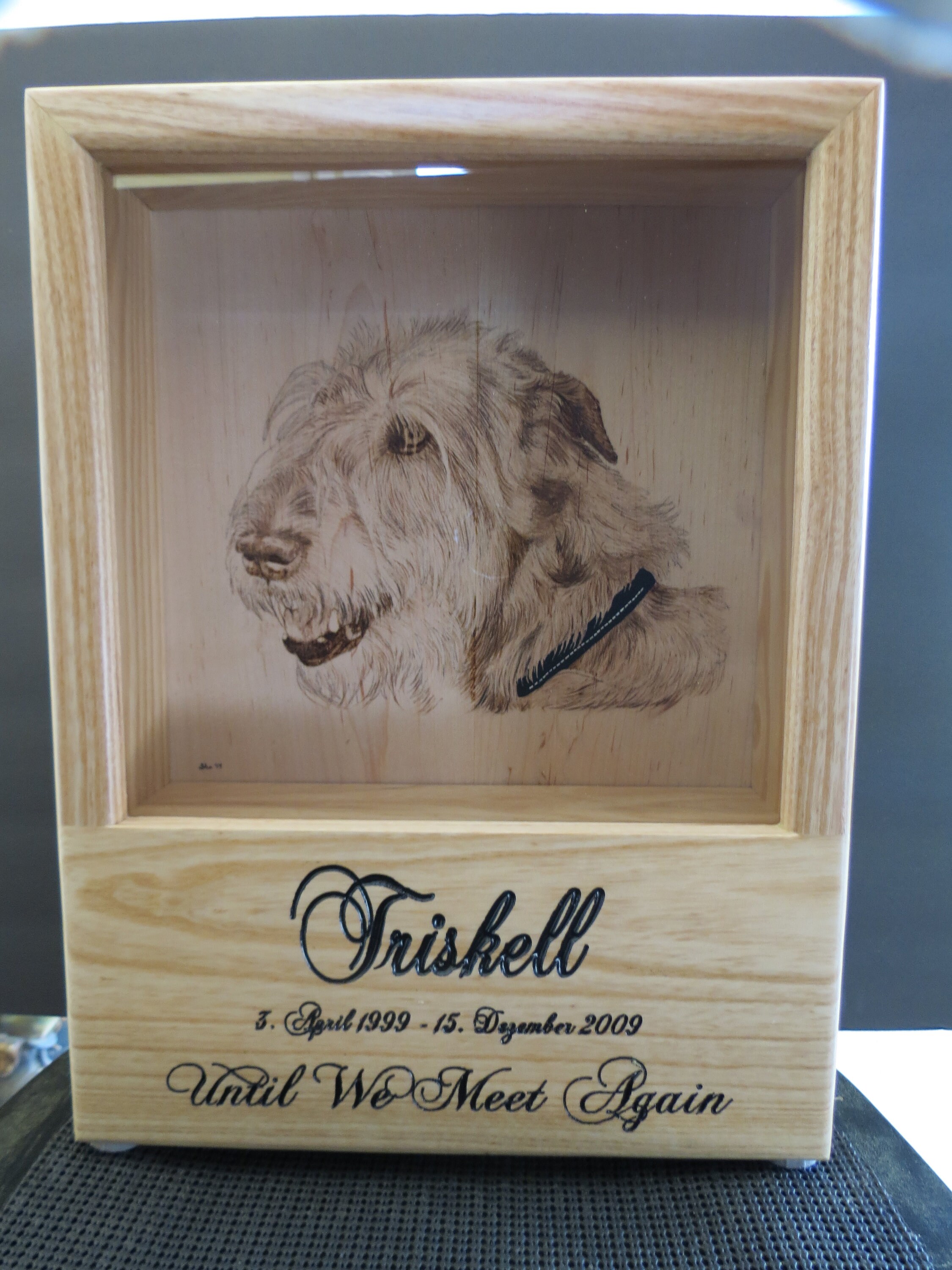 shadow box urn