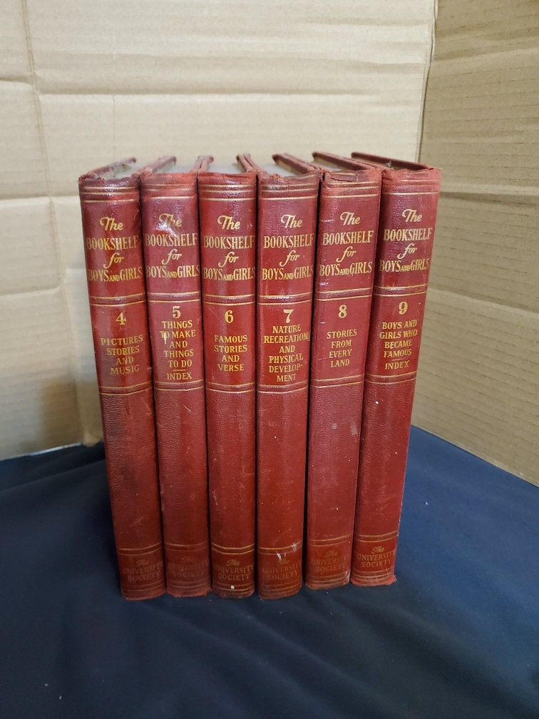 BOOKS, Vintage Editions - 