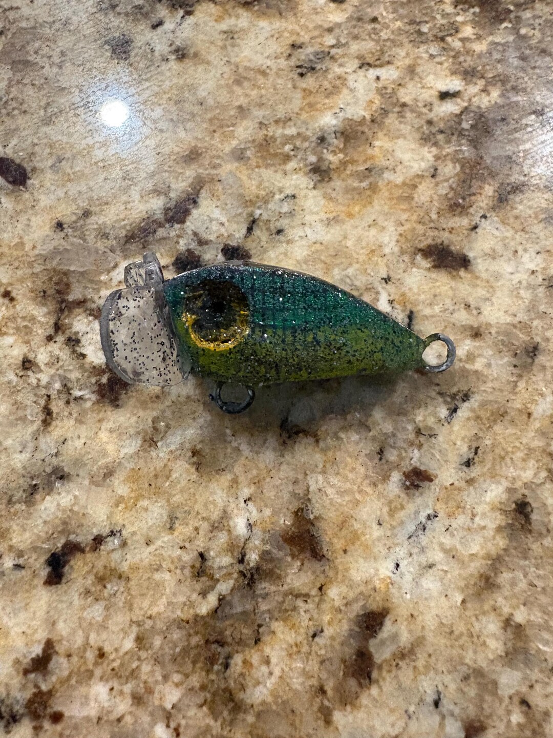 The Jitterbug, Classic Bass, Musky, and Pike Fishing Lure