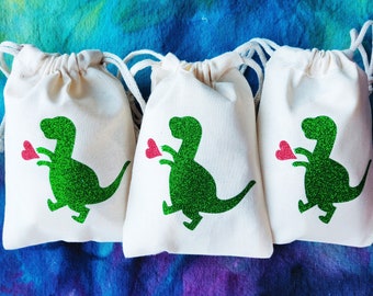 Classroom party sets Valentine's Day DINOSAUR bags. Reusable & adorable. Dino birthday party favor bags. Teachers, OT, grandkids, THREE Rex