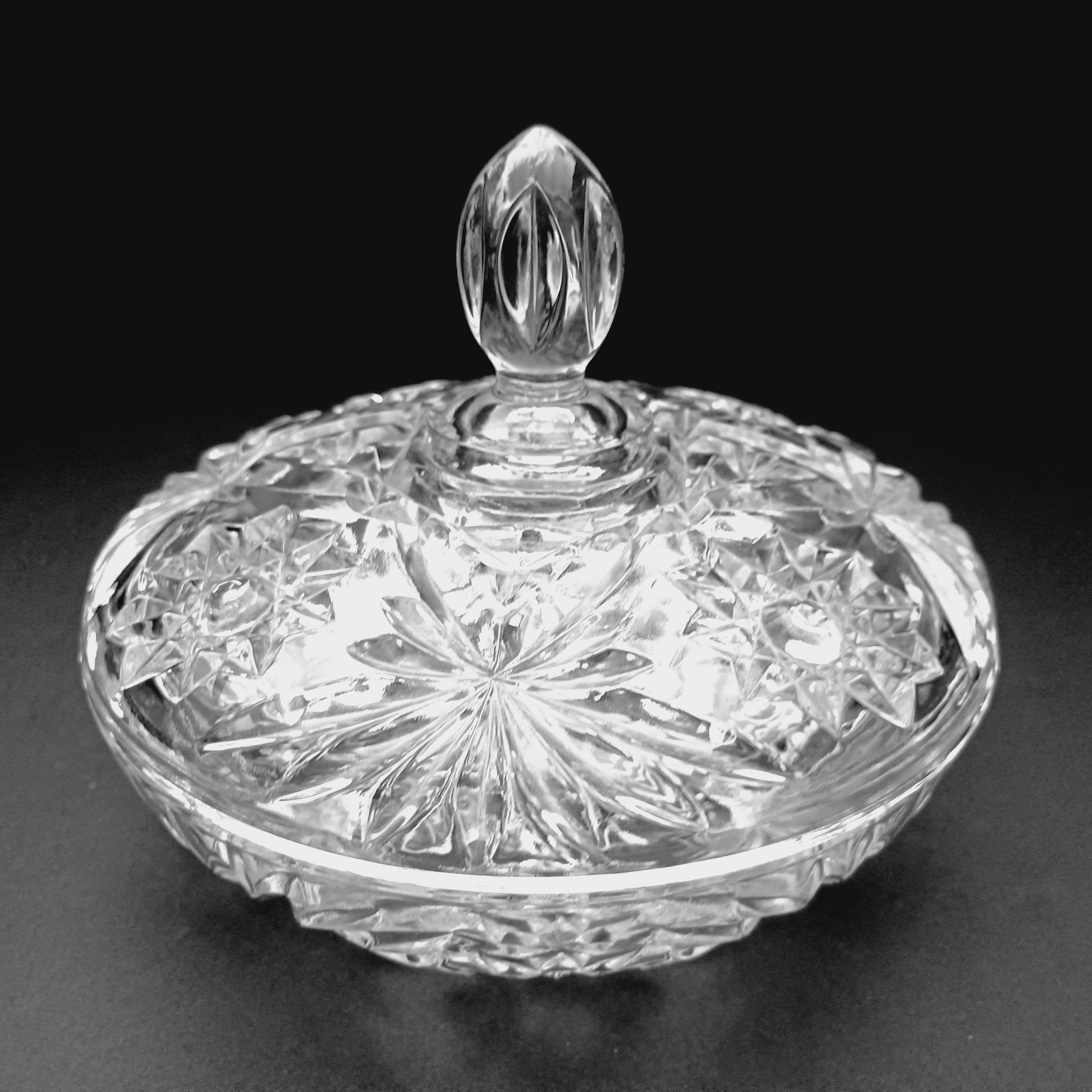 Anchor Hocking Large Candy Dish With Lid - Early American Prescut Clear ...