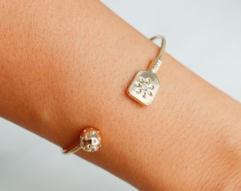 Pulseira de Pickleball, Bracelete Aberto com Design de Estrela Cravejada de Cubos - Ajustável e Banhada a Ouro, Presente Esportivo para Dia de Jogo de Pickleball