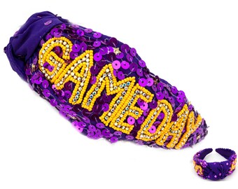 Fascia per capelli da giorno di gioco con paillettes e perline viola giallo NCAA - 17" - Parte superiore annodata - NCAA College Football, Basket, Regalo