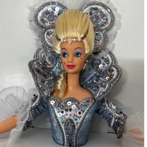 Madame du Barbie Bob Mackie Glamorous Collection 17934 NRFB Mint 1997 COA
