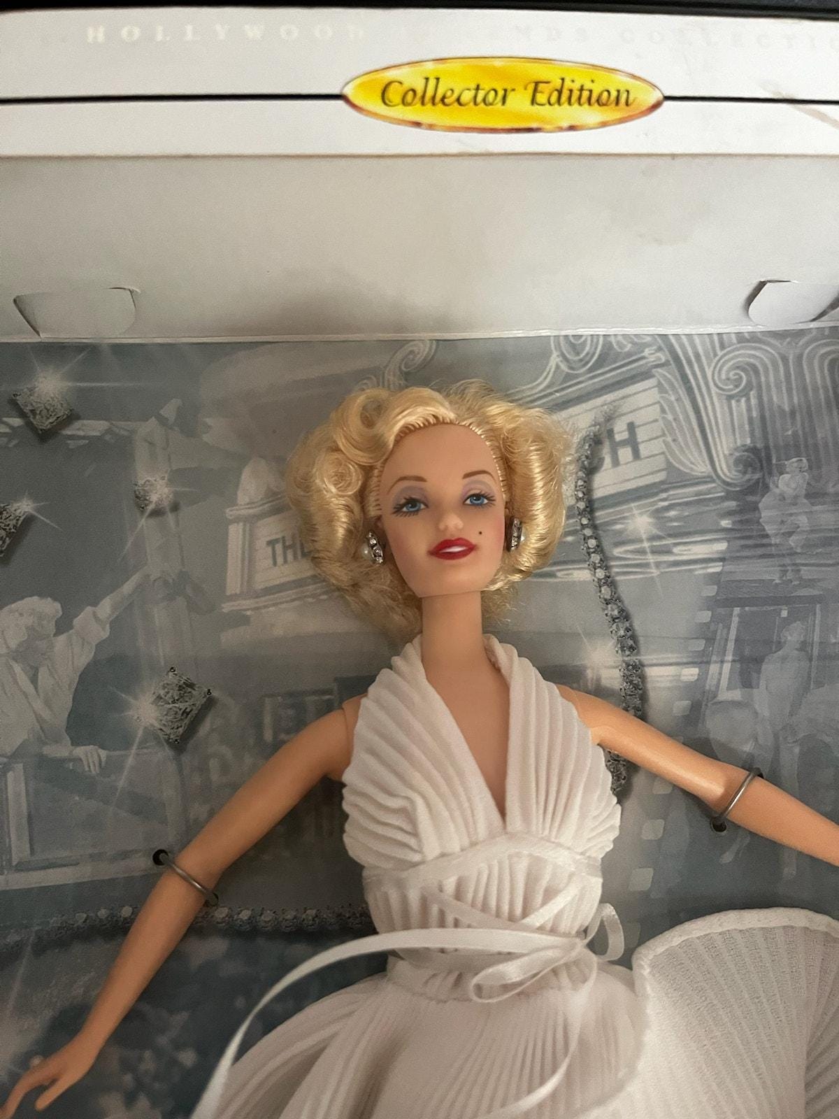 Mattel - Barbie as Marilyn Monroe in Seven Year Itch NIB