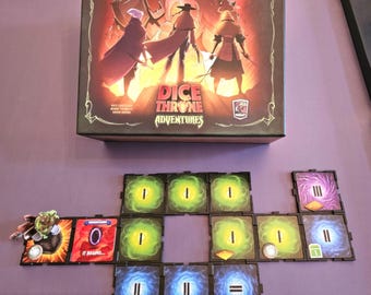Dice Throne Adventures – stojaki na kafelki z wieżą do przechowywania