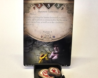 Arkham Horror LCG - Soporte para cartas de monstruos (no oficial)