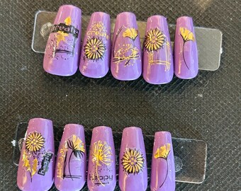 purple and gold flower design press on nails
