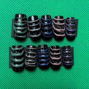 Black rainbow glitter lines press on nails