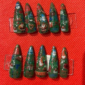 green thermal christmas press on nails