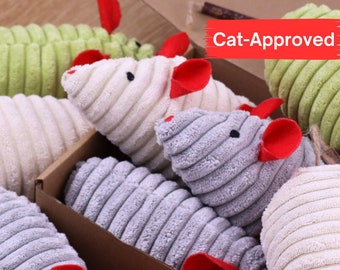Jumbo Catnip Silvervine Mouse Kicker Corduroy Cat Toy with Silvervine Stick Tail