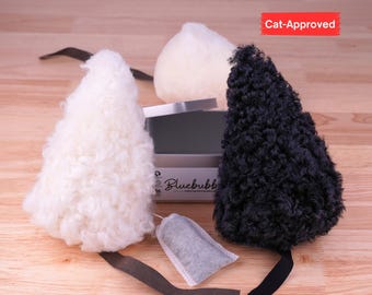 Sheepskin Wool Cat Kicker Toy Mouse: Jumbo Natural Wool for Bunny Kicking Play