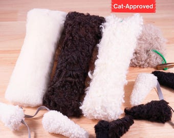 Natural Sheepskin Wool Kicker Cat Toy Set, Jumbo Long Kicking Play, Interactive Play Mouse